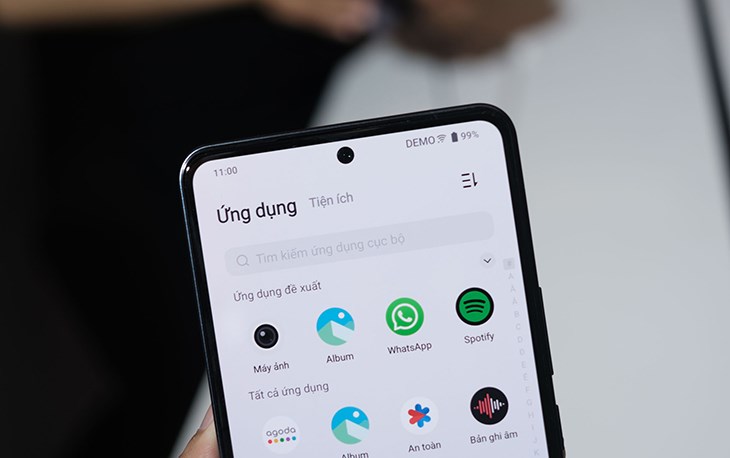 Dung lượng pin 4600mAh cho người dùng sử dụng cả ngày dài