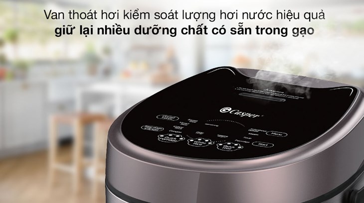 Nồi cơm điện tử 1.8 lít Casper CD-18RC01 sở hữu van thoát hơi thông minh giúp kiểm soát lượng nước trong nồi hiệu quả, giữ được dinh dưỡng vốn có trong hạt gạo