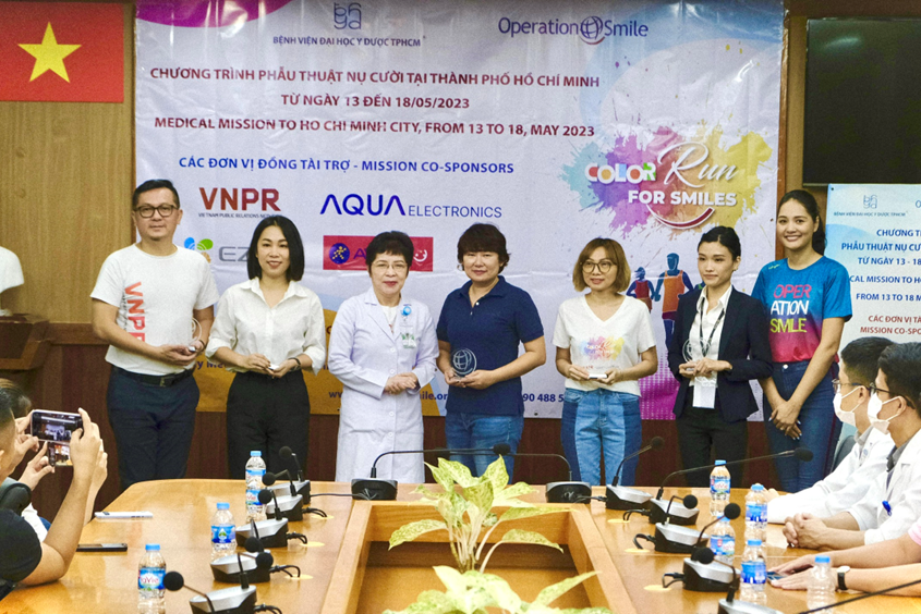 ... Lễ khai mạc chương trình phẫu thuật hàm mặt diễn ra tại Bệnh viện Đại Y Dược TP.HCM