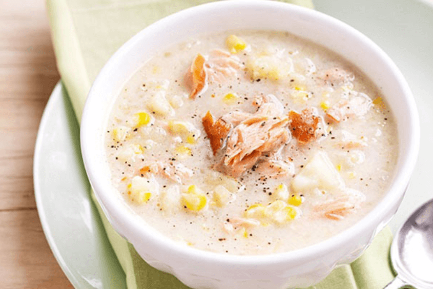 Món ăn dặm từ cá hồi làm bé thích mê