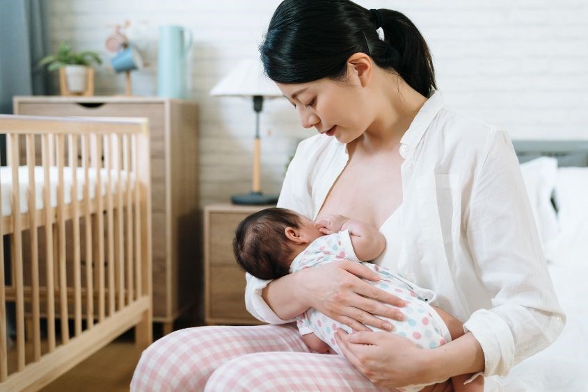 Sau sinh mẹ cũng cần bổ sung vitamin để nhanh chóng hồi phục và đảm bảo chất lượng sữa