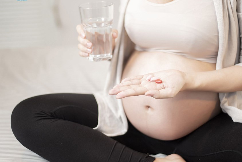 Vitamin tổng hợp cho bà bầu đóng vai trò quan trọng đối với sức khỏe của mẹ và sự phát triển của thai nhi