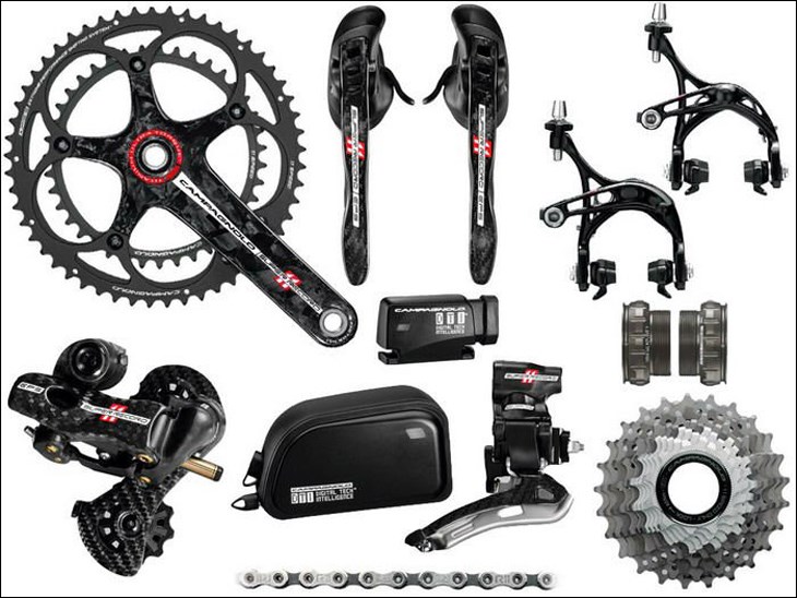 Bộ groupset điện tử sử dụng những công nghệ hiện đại giúp mang lại trải nghiệm đạp xe tốt hơn