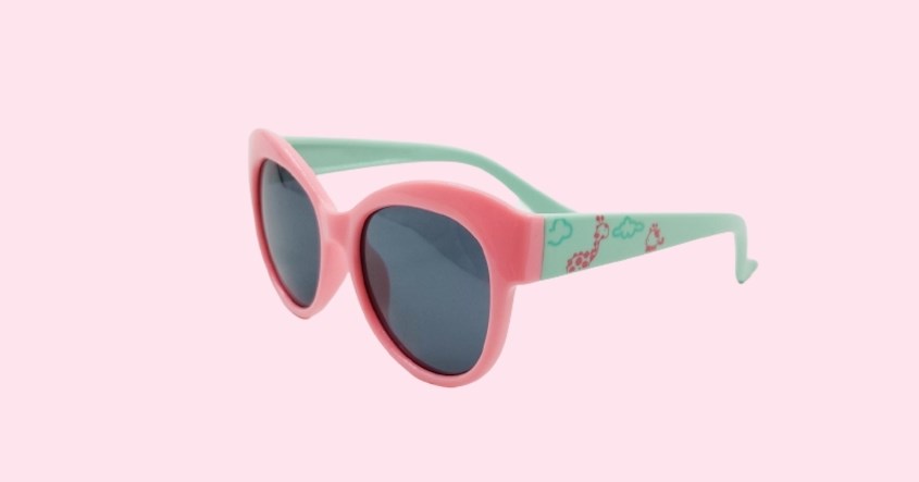 Thương hiệu mắt kính Chicco xuất xứ từ Ý đảm bảo an toàn cho trẻ