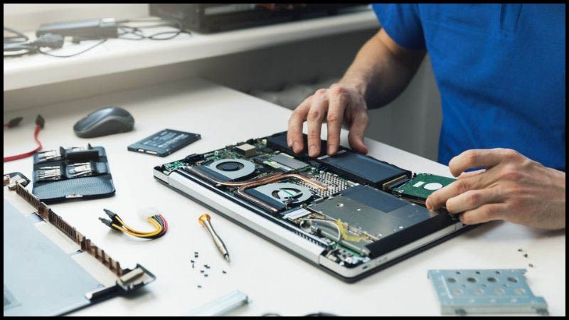 Chi phí sửa laptop bị vô nước phụ thuộc vào nhiều yếu tố khác nhau