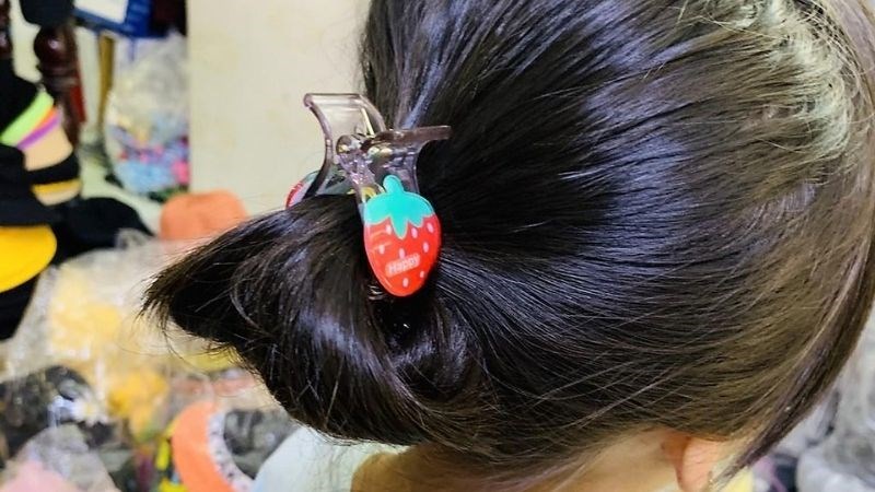 Kẹp càng cua giúp tóc xoăn và phồng mà không chịu tác động của nhiệt
