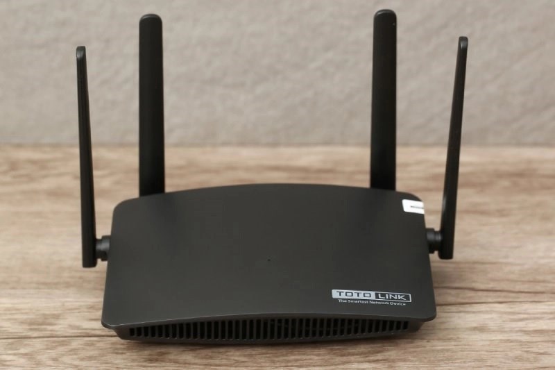 Router là thiết bị sử dụng cho mạng WAN