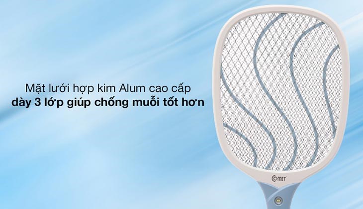 Vợt muỗi Comet CP046 có bề mặt lưới chất liệu hợp kim Alum cao cấp, chắc chắn, dày 3 lớp giúp bạn và gia đình chống muỗi tốt hơn