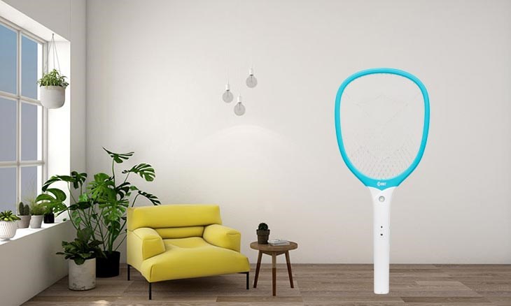 Vợt muỗi Comet CP042 dễ hư hỏng nếu xảy ra va đập mạnh