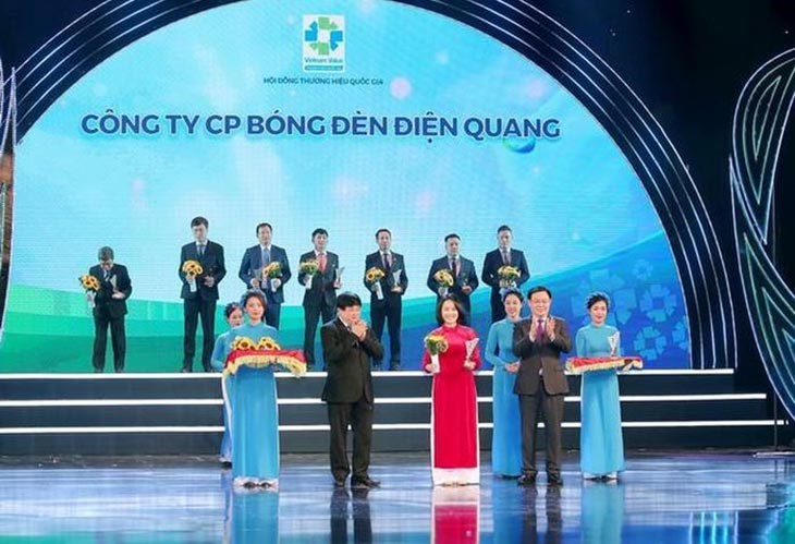 Điện Quang đạt giải Thương hiệu Quốc gia năm 2020 Điện Quang đạt giải Thương hiệu Quốc gia năm 2020