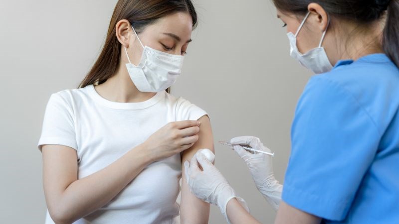 Nên khai báo y tế đầy đủ trước và sau khi tiêm vaccine