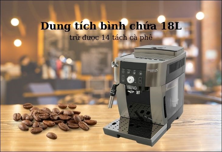 Máy sở hữu một bình chứa dung tích lớn có thể trữ được khoảng 14 tách cà phê