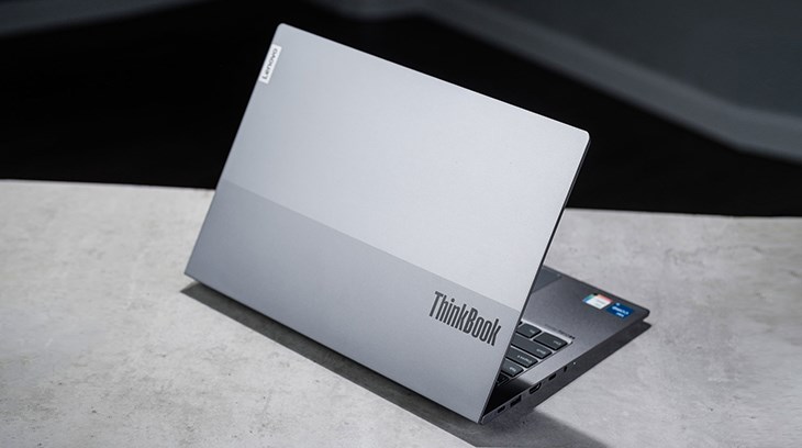 Laptop Lenovo ThinkBook 14 G4 IAP i5 1240P có thiết kế hiện đại, độ bền đạt chuẩn quân đội MIL STD 810H