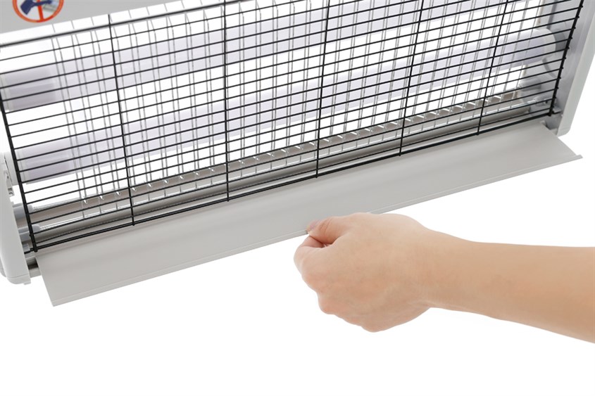 Khay hứng xác muỗi kéo đẩy linh hoạt, thu gom xác muỗi dễ dàng Khay hứng xác muỗi kéo đẩy linh hoạt, thu gom xác muỗi dễ dàng