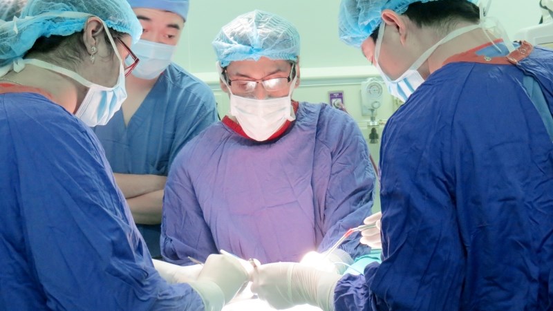 Phẫu thuật thần kinh là một trong những phương pháp điều trị động kinh