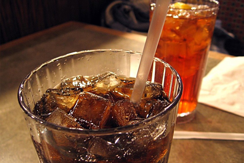 Kiêng đồ uống có gas sau sinh mổ