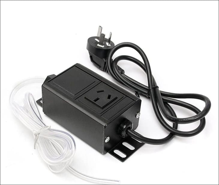 Dây cắm giúp kết nối nguồn điện đến thiết bị massage Dây cắm giúp kết nối nguồn điện đến thiết bị massage