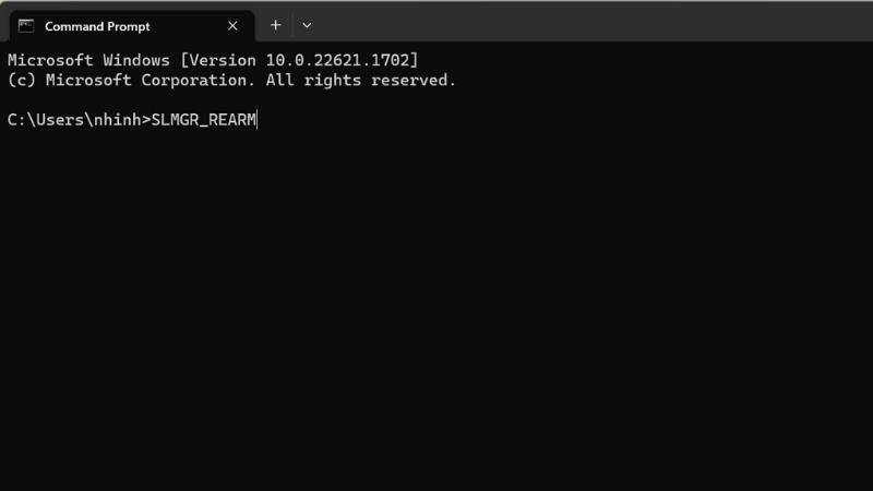 Trong cửa sổ Command Prompt, nhập 