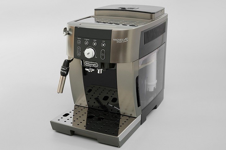 Máy pha cà phê Delonghi ECAM250.33.TB thuộc thương hiệu Delonghi chuyên sản xuất và cung cấp đồ gia dụng đến từ Ý