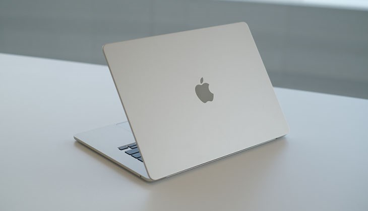 MacBook Air 15 inch sẽ có mức giá khởi điểm từ 1.299 USD (cập nhật tháng 06/2023)