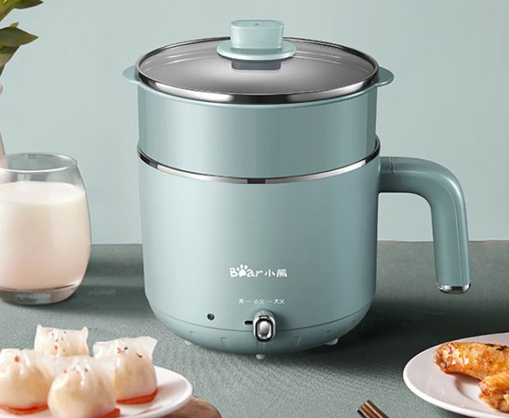 Nồi lẩu điện đa năng Bear DRG-D12M5 1.2 lít với thiết kế độc đáo và màu sắc bắt mắt