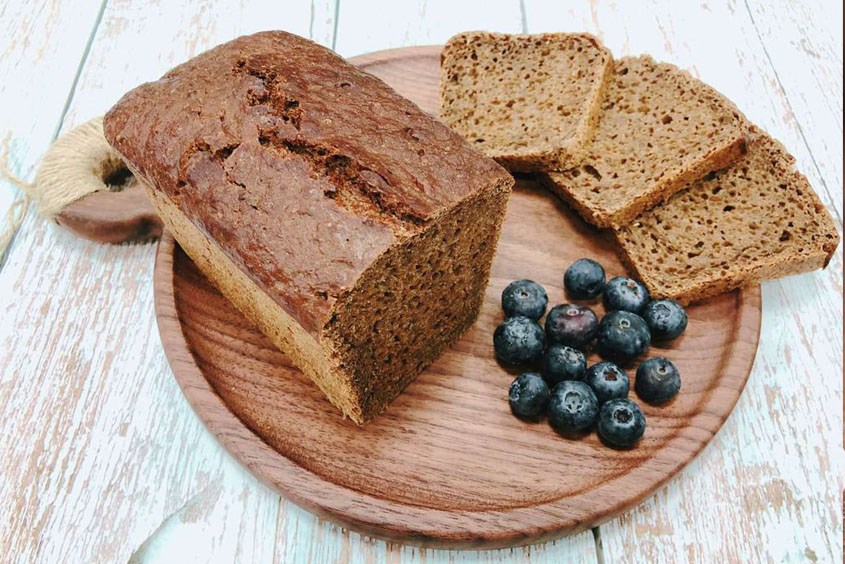 Mẹ bỉm sau sinh nên ăn bánh mì đen