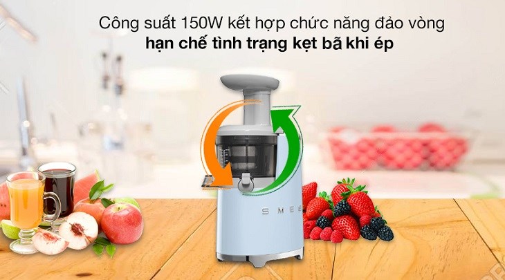 Máy ép chậm Smeg SJF01PBEU (535.43.628) sở hữu công suất hoạt động của động cơ 150W, kết hợp chức năng đảo vòng giúp hạn chế tình trạng kẹt bã