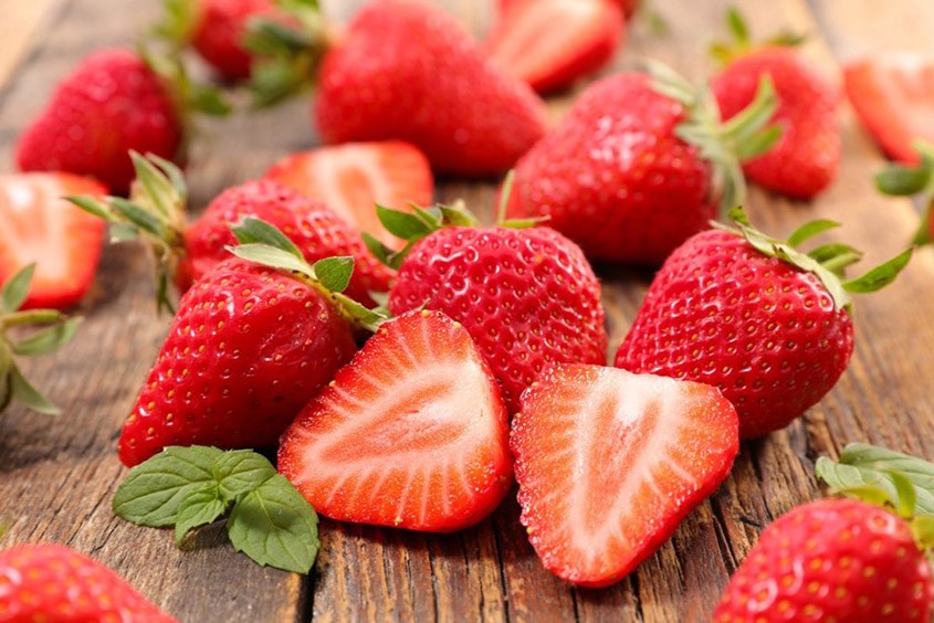 Dâu tây chứa rất nhiều chất dinh dưỡng thiết yếu