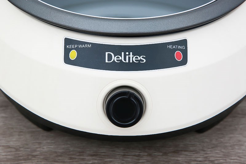 Điều khiển núm xoay thao tác linh hoạt, dễ dàng với mọi người dùng