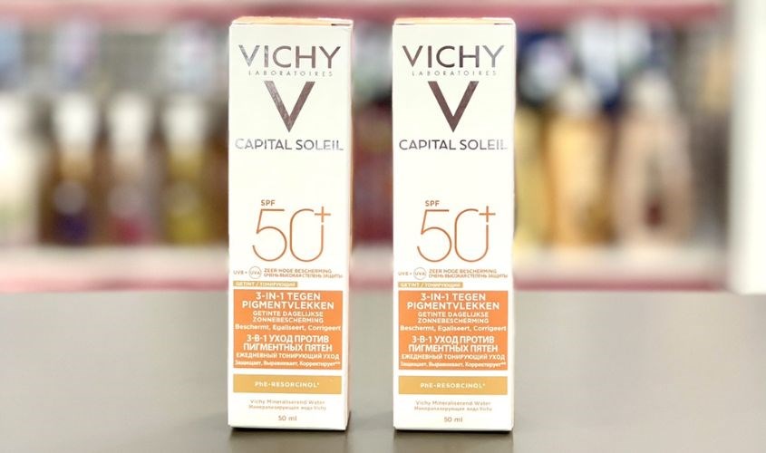 Kem chống nắng dưỡng da 3 trong 1 có màu Vichy Capital Soleil SPF 50+ PA++++ 50 ml