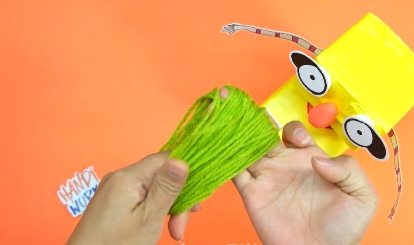 Cách làm con rối bằng hộp sữa cho trẻ