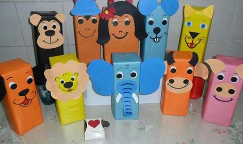 Cách làm con rối bằng hộp sữa nhiều màu sắc