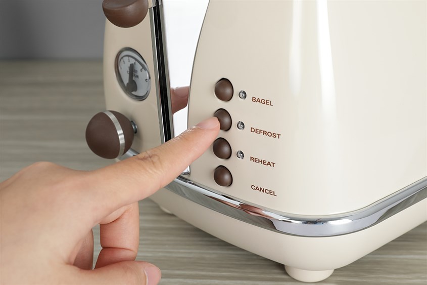 Máy có trang bị một nút huỷ giúp bạn kiểm soát được quá trình chế biến một cách chủ động. 