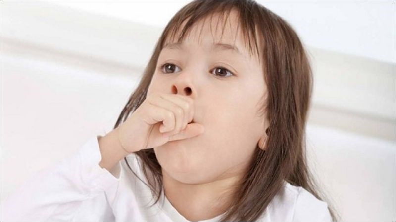 Triệu chứng Covid-19 phổ biến là ho và sốt