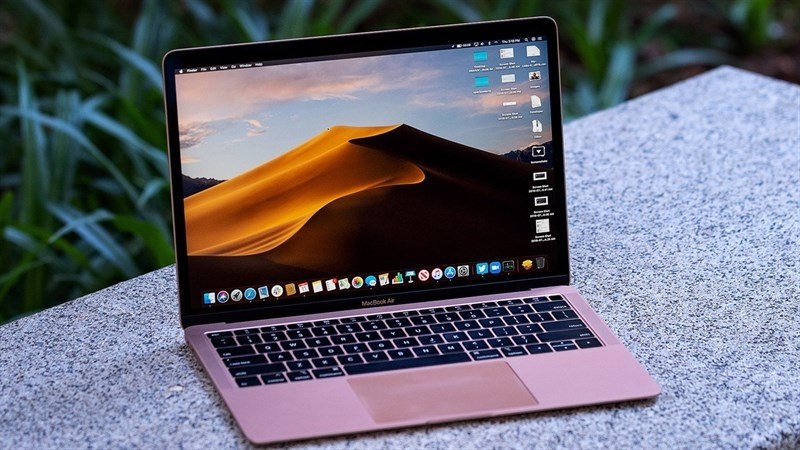 MacBook cũ được tân trang lại có ngoại hình tương tự 100% như hàng mới