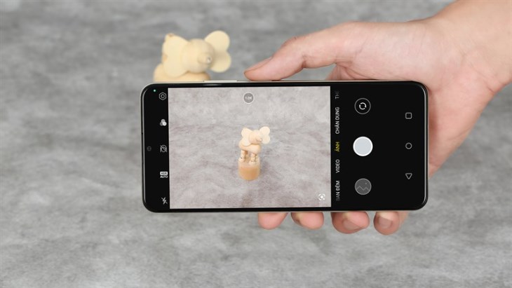 realme C53 sở hữu cụm camera kép có độ phân giải ấn tượng