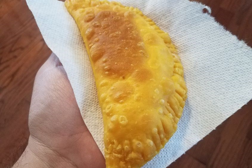 Gói 90 tờ khăn giấy rút Tempo không mùi 4 lớp dùng để thấm dầu mỡ thừa trên thức ăn sau khi chiên