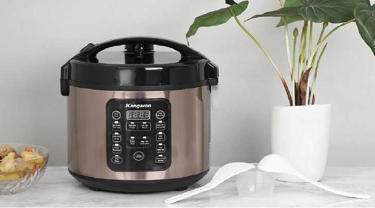 Nồi cơm điện tử Kangaroo 1.8 lít KG18DR6 sử dụng dễ dàng, thao tác đơn giản