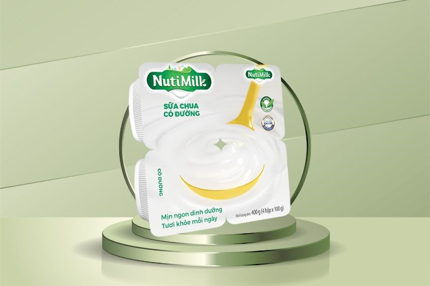 Lốc 4 hộp sữa chua có đường Nutimilk 100g