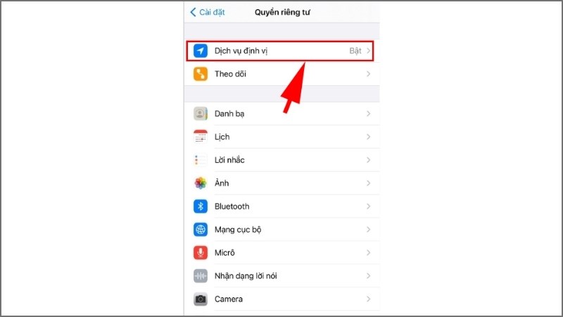 Tại mục Dịch vụ định vị đang bật > Chọn Dịch vụ định vị 