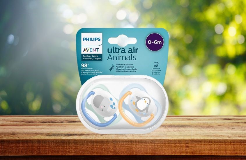 Bộ 2 ti ngậm Philips Avent thông khí SCF080/05 (0 - 6 tháng) - Màu xanh, vàng