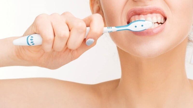 Vệ sinh răng miệng thường xuyên để có sức khỏe tốt
