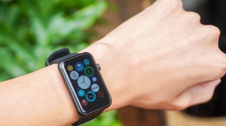 BeFit Watch Fit màu đen vô cùng cá tính