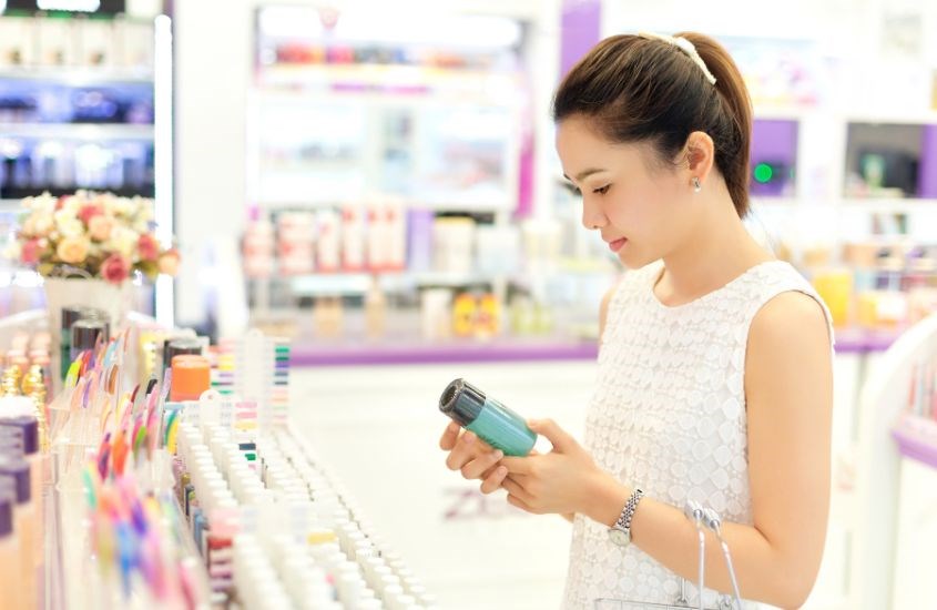 Nên mua serum ở những nơi bán uy tín, chất lượng