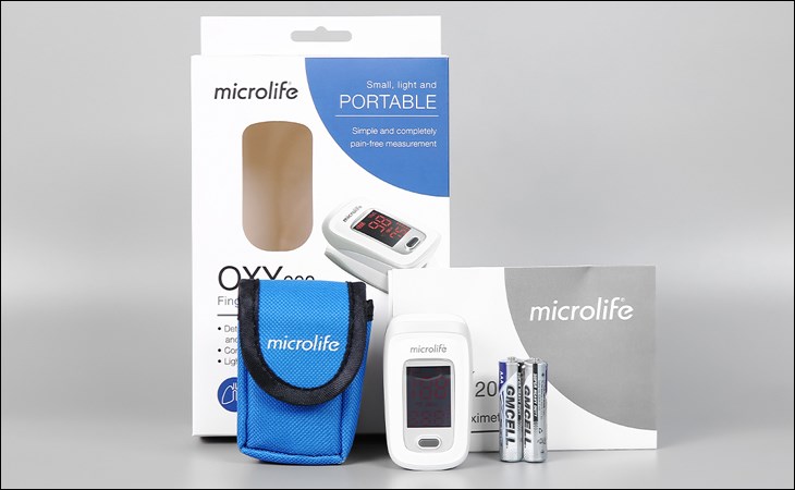 Máy đo nồng độ oxy trong máu SpO2 Microlife Oxy 200 giúp đo nồng độ oxy trong máu bằng cách kẹp vào ngón tay đơn giản, không gây đau
