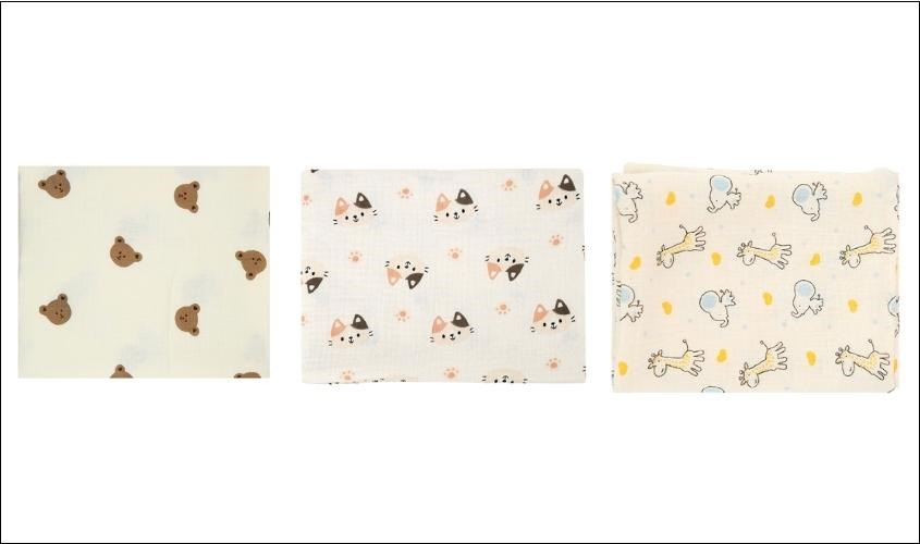 Khăn tắm cotton Bessla 2 lớp 90x100 cm - Hình thú