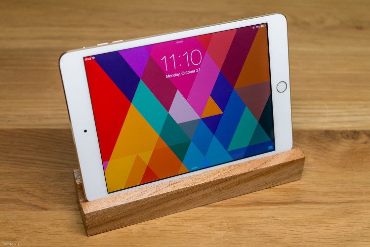 iPad mini 3 được trang bị màn hình IPS LCD 7.9 inch