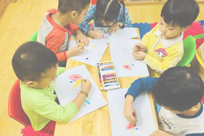 Vẽ tranh giúp bé phát triển khả năng sáng tạo