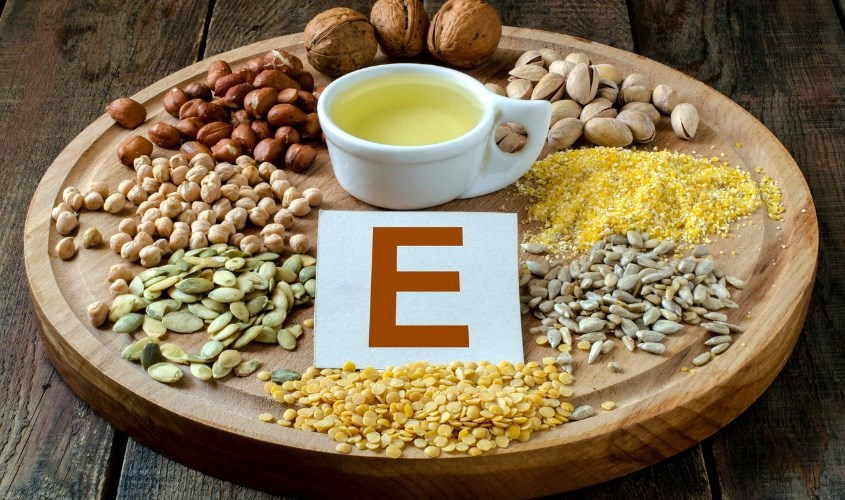 Vitamin E bảo vệ tế bào mắt