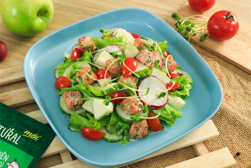 Bật mí công thức làm salad táo giảm cân cho các mẹ